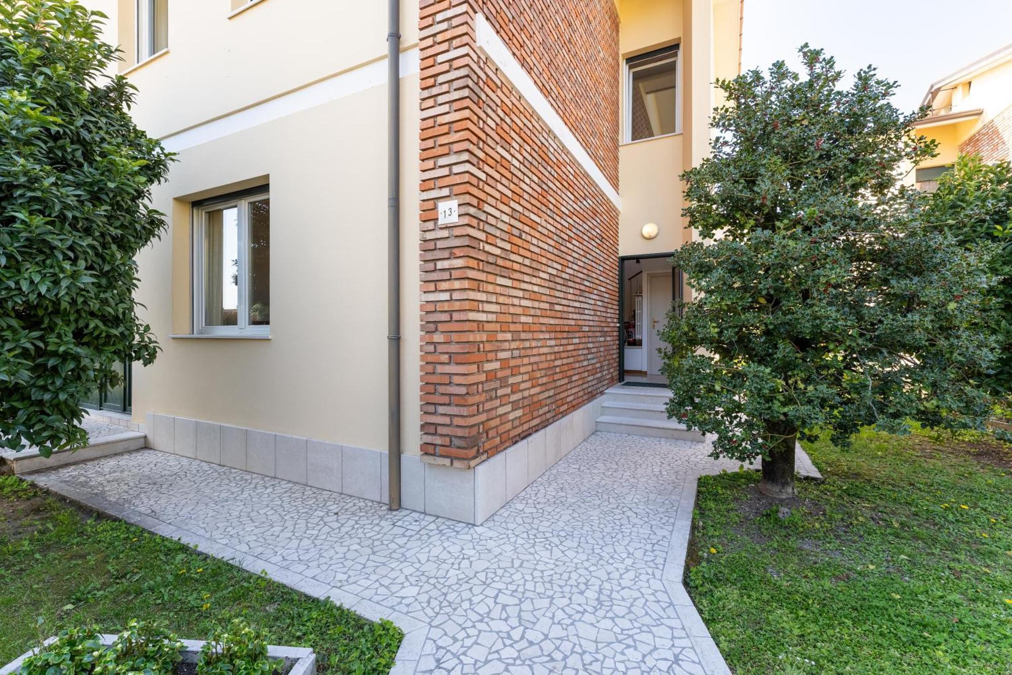 Casa Carlina Pet Friendly House Villa Salo Ngoại thất bức ảnh